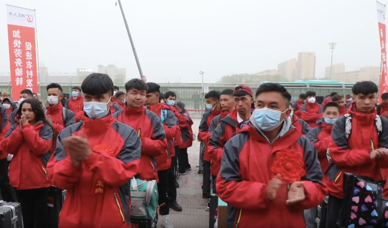 Kina tvingar Uigurer att bereda fisken vi äter