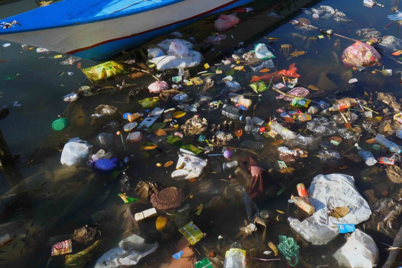 What have we learnt from 20 years of research on microplastics?